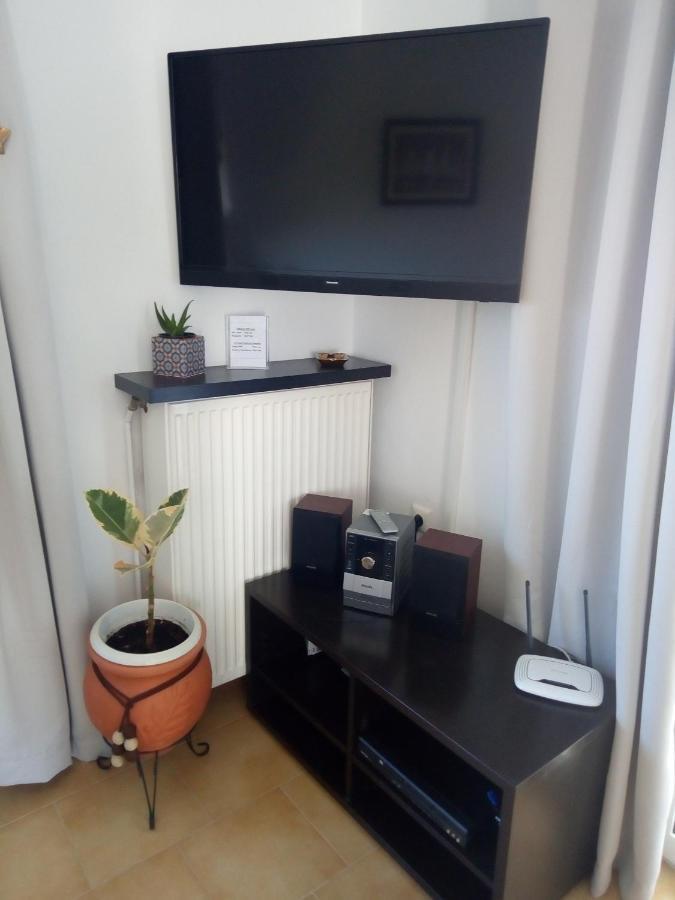 Thea Apartment Agia Marina  Екстер'єр фото
