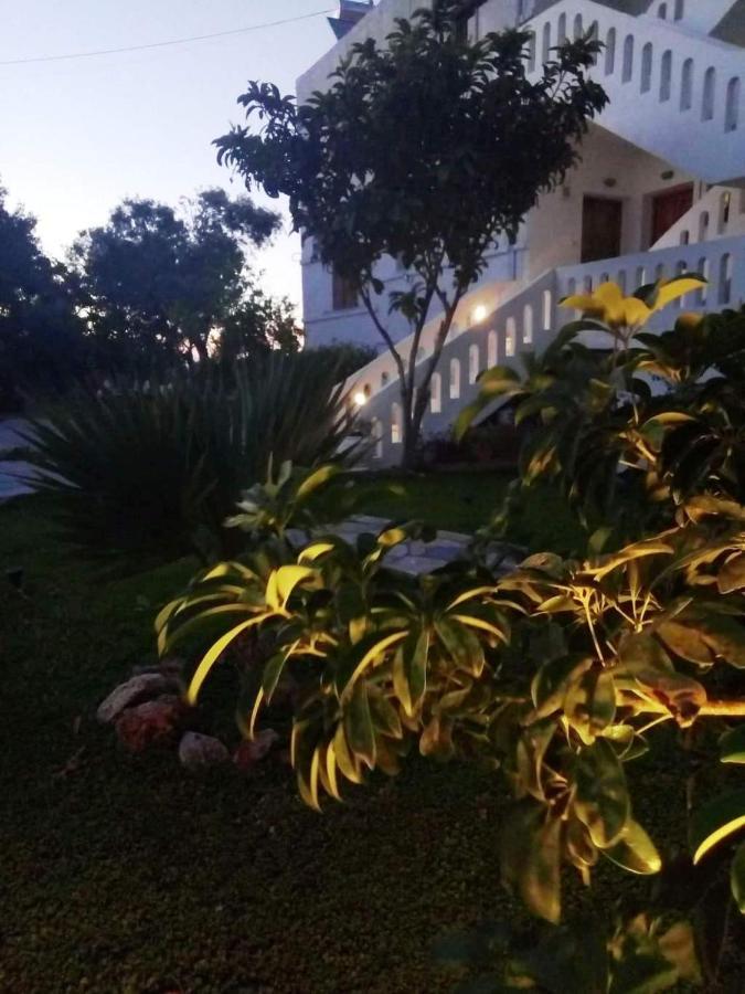 Thea Apartment Agia Marina  Екстер'єр фото