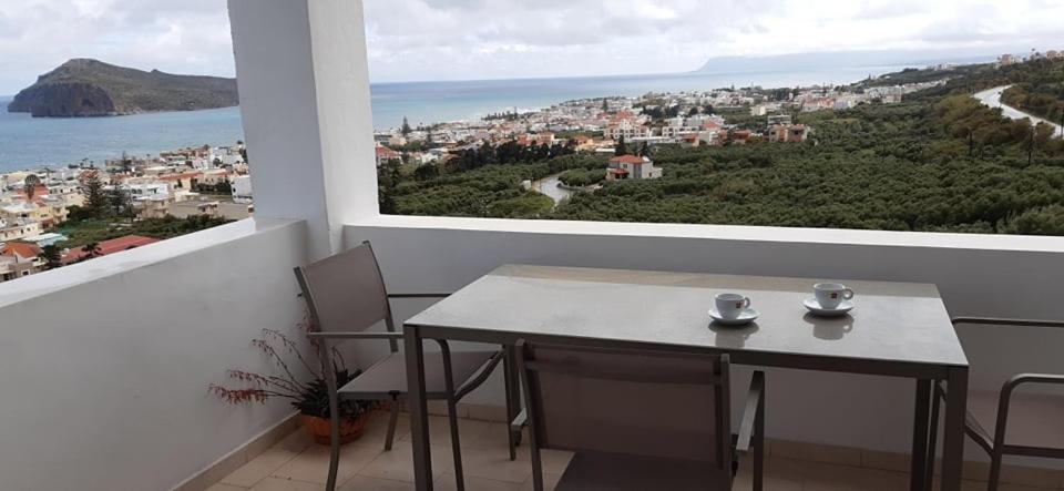 Thea Apartment Agia Marina  Екстер'єр фото
