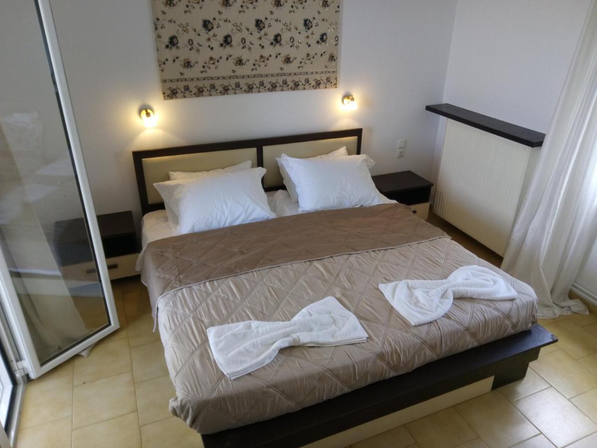 Thea Apartment Agia Marina  Екстер'єр фото