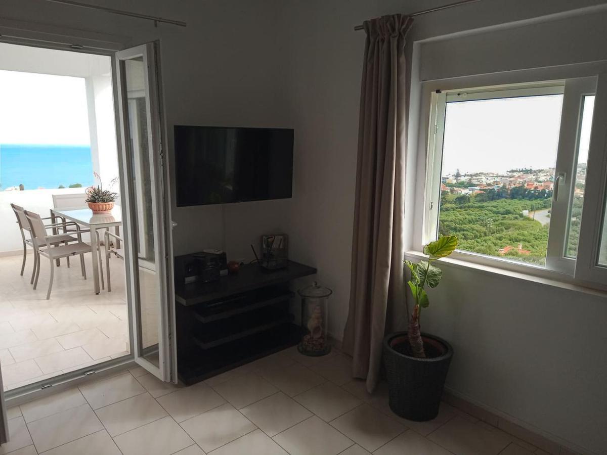 Thea Apartment Agia Marina  Екстер'єр фото