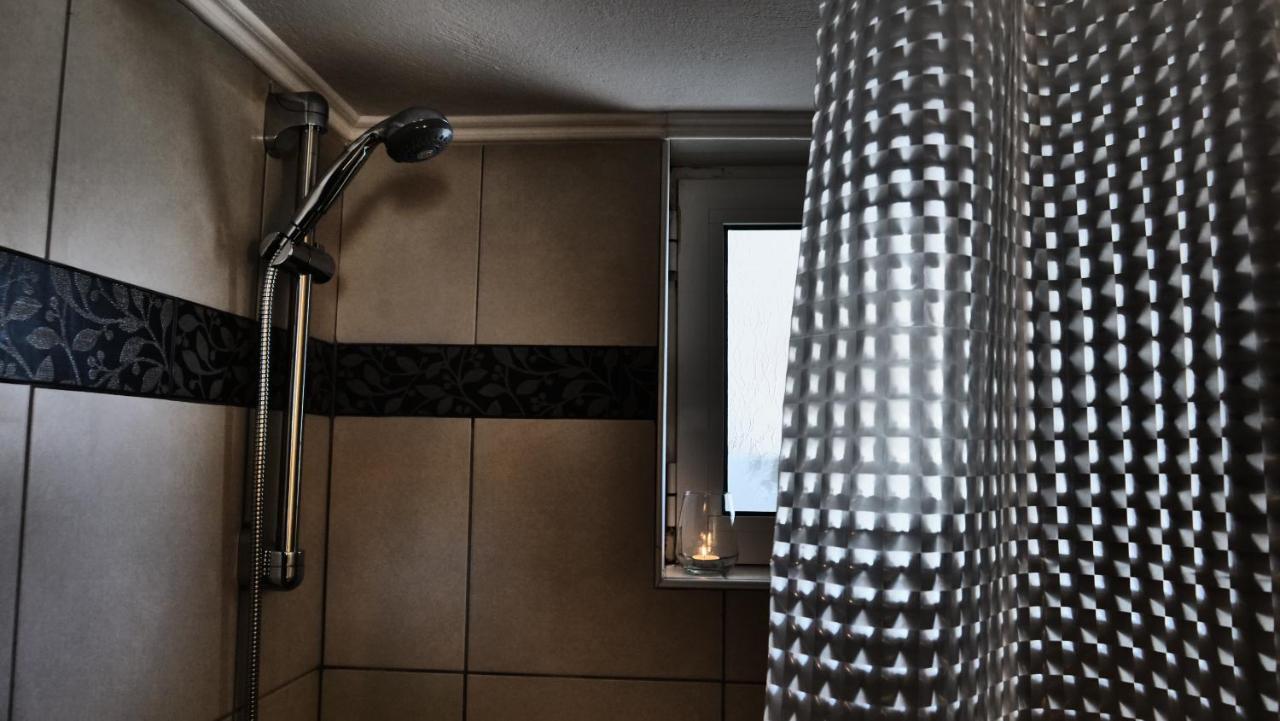 Thea Apartment Agia Marina  Екстер'єр фото