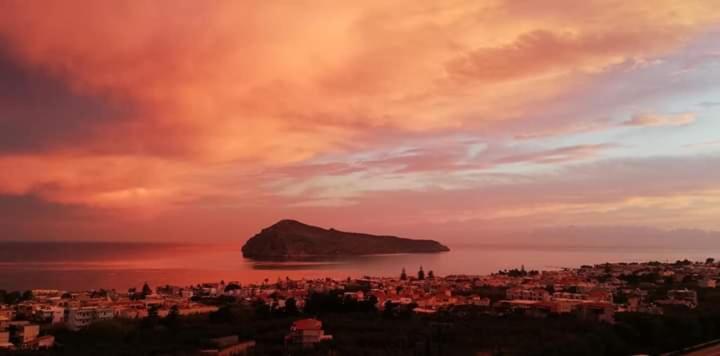 Thea Apartment Agia Marina  Екстер'єр фото